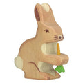 Houten konijn met wortel