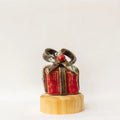 Rood cadeutje steker